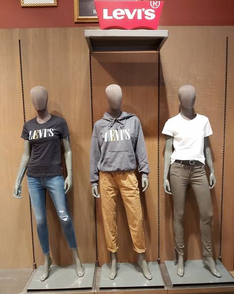 Nouvelle collection Levi's chez Jeans Center à Nîmes