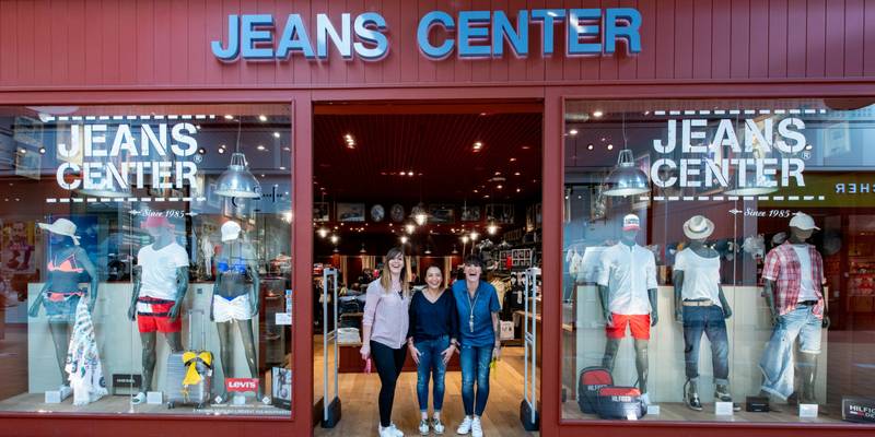 JEANS CENTER : PROFESSIONNALISME ET AUTHENTICITÉ AU SERVICE DE LA PASSION DU JEANS