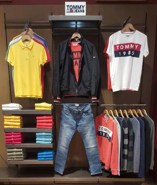 Polo de couleurs TommyHilfiger