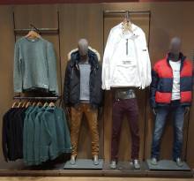 Notre zone d'activité pour ce service Magasin de jeans Teddy Smith et Dockers dans le centre commercial de Nîmes