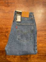 Notre zone d'activité pour ce service Vente jean Lee Cooper carotte ou tapered dans le centre commercial de Nîmes